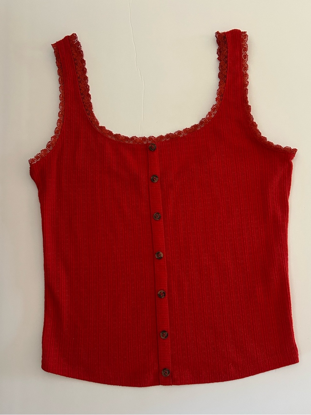 Active USA Red Ribbed Lace-Trim Button Tank